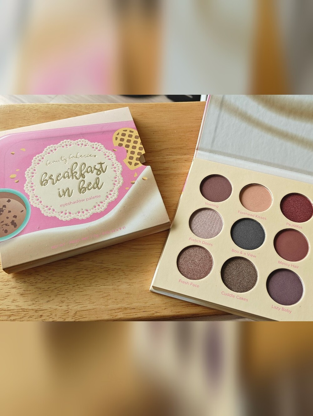 Breakfast In Bed Eyeshadow Palette - Pink & Neutral Shades